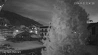 Archiv Foto Webcam Zentrum Les Gets - Blick zur Mont Chery Piste 06:00