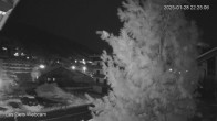 Archiv Foto Webcam Zentrum Les Gets - Blick zur Mont Chery Piste 06:00