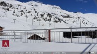 Archived image Webcam Snowcam: Arlberghaus Zürs 15:00