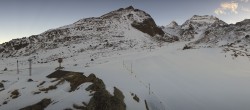 Archived image Webcam Saas-Grund Hohsaas Kreuzboden Gondola Mid-Station 07:00