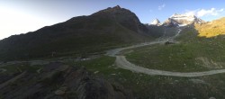 Archived image Webcam Saas-Grund Hohsaas Kreuzboden Gondola Mid-Station 19:00
