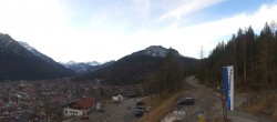 Archived image Webcam Mittenwald - Kranzberg chair lift 07:00