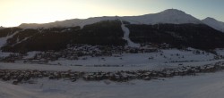 Archiv Foto Webcam Livigno: Skiort und Mottolino Fun Mountain 06:00