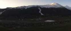Archived image Webcam Livigno - Mottolino Fun Mountain 05:00