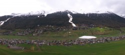 Archiv Foto Webcam Livigno: Skiort und Mottolino Fun Mountain 11:00