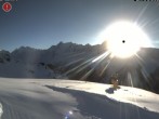 Archiv Foto Webcam Skigebiet Lötschental Lauchernalp Gletscherbahn 02:00