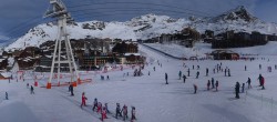 Archived image Webcam Les 3 Vallées - Base station Val Thorens 04:00