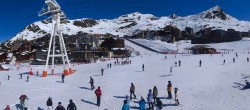 Archived image Webcam Les 3 Vallées - Base station Val Thorens 09:00