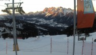 Archiv Foto Webcam Hauser Kaibling (Schladming-Dachstein) - Bergstation Sessellift &#39;Alm 6er&#39; 15:00