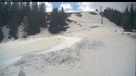 Archived image Webcam Riesneralm - Donnersbachwald: Slope 6er Schuss and chairlift Panorama 11:00