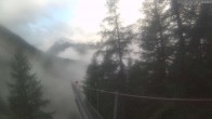 Archiv Foto Webcam Grächen: Blick auf Charles Kuonen Hängebrücke 06:00