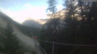 Archiv Foto Webcam Grächen: Blick auf Charles Kuonen Hängebrücke 06:00