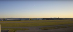 Archiv Foto Webcam LOAN - Flugplatz Wiener Neustadt/Ost 05:00