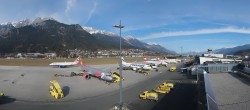 Archiv Foto Webcam Flughafen Innsbruck 13:00