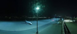 Archiv Foto Webcam Flughafen Innsbruck 01:00
