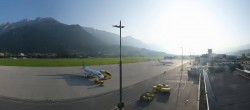 Archiv Foto Webcam Flughafen Innsbruck 06:00