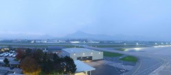 Archived image Webcam Panoramic view of Salzburg Airport 06:00