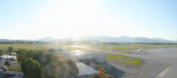 Archived image Webcam Panoramic view of Salzburg Airport 06:00