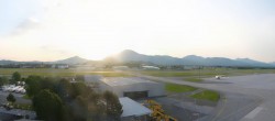 Archiv Foto Webcam Salzburg Airport W. A. Mozart 05:00