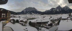 Archiv Foto Webcam Hotel Post Lermoos: Zugspitze 11:00