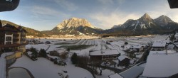 Archiv Foto Webcam Hotel Post Lermoos: Zugspitze 13:00