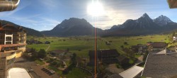 Archiv Foto Webcam Hotel Post Lermoos: Zugspitze 07:00