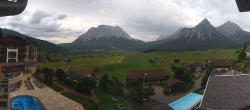Archiv Foto Webcam Hotel Post Lermoos: Zugspitze 17:00