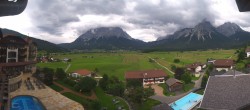Archiv Foto Webcam Hotel Post Lermoos: Zugspitze 15:00