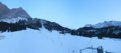 Archiv Foto Webcam Ehrwalder Almbahn Panorama 15:00