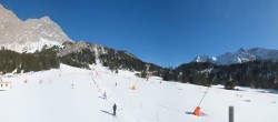 Archiv Foto Webcam Ehrwalder Almbahn Panorama 13:00