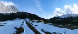 Archived image Webcam Ehrwalder Alm - Panorama 01:00