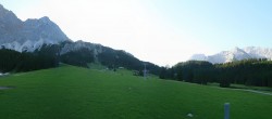 Archiv Foto Webcam Ehrwalder Almbahn Panorama 05:00
