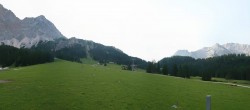 Archiv Foto Webcam Ehrwalder Almbahn Panorama 05:00