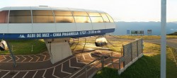 Archiv Foto Webcam Cima Paganella Bergstation 05:00