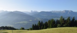 Archiv Foto Webcam Dolomiten Panorama - Hotel Sambergerhof 06:00