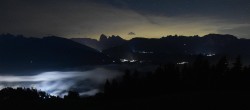 Archived image Webcam Hotel Sambergerhof: Dolomites Panorama 01:00