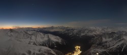 Archiv Foto Webcam Rundblick Pointe Helbronner (3462 m) 05:00