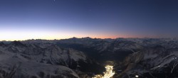 Archiv Foto Webcam Rundblick Pointe Helbronner (3462 m) 05:00