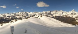 Archiv Foto Webcam Cervino Ski Paradise: Skigebiet Chamois 13:00