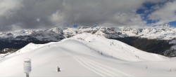 Archiv Foto Webcam Cervino Ski Paradise: Skigebiet Chamois 11:00