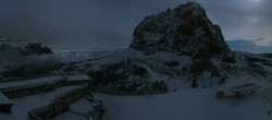Archived image Webcam Val Gardena: Top station Ciampinoi 23:00