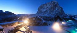 Archived image Webcam Val Gardena: Top station Ciampinoi 05:00