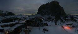 Archived image Webcam Val Gardena: Top station Ciampinoi 05:00