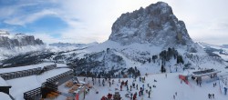 Archived image Webcam Val Gardena: Top station Ciampinoi 13:00