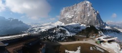 Archived image Webcam Val Gardena: Top station Ciampinoi 07:00