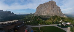 Archived image Webcam Val Gardena: Top station Ciampinoi 05:00