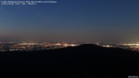 Archiv Foto Webcam Feldberg - Blick über Frankfurt nach Südosten 03:00