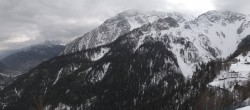 Archiv Foto Webcam Courmayeur - Checrouit Panorama 13:00