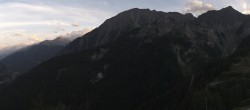 Archiv Foto Webcam Courmayeur - Checrouit Panorama 19:00