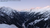 Archiv Foto Webcam Gamshütte Zillertal Blick zum Tristner 06:00